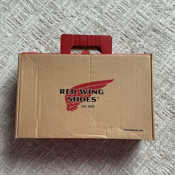 NEW Men’s Red Wing Shoes (Aluminum Toe) - Picture 9 of 14